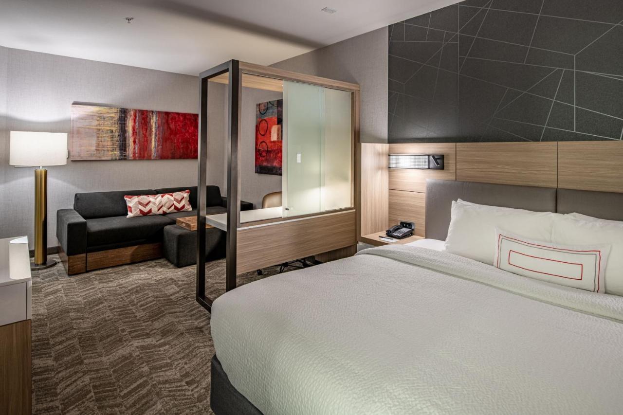 SpringHill Suites Dallas Central Expressway Exteriör bild
