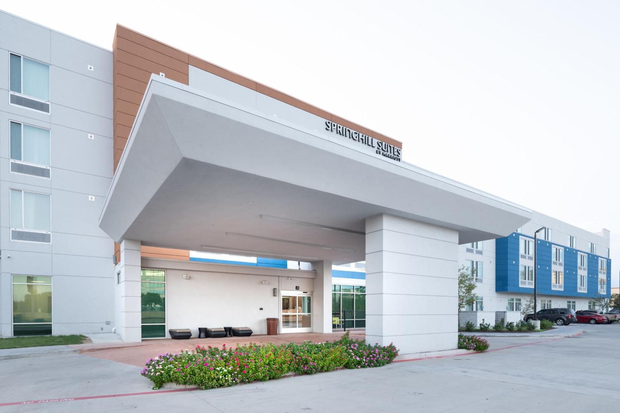 SpringHill Suites Dallas Central Expressway Exteriör bild
