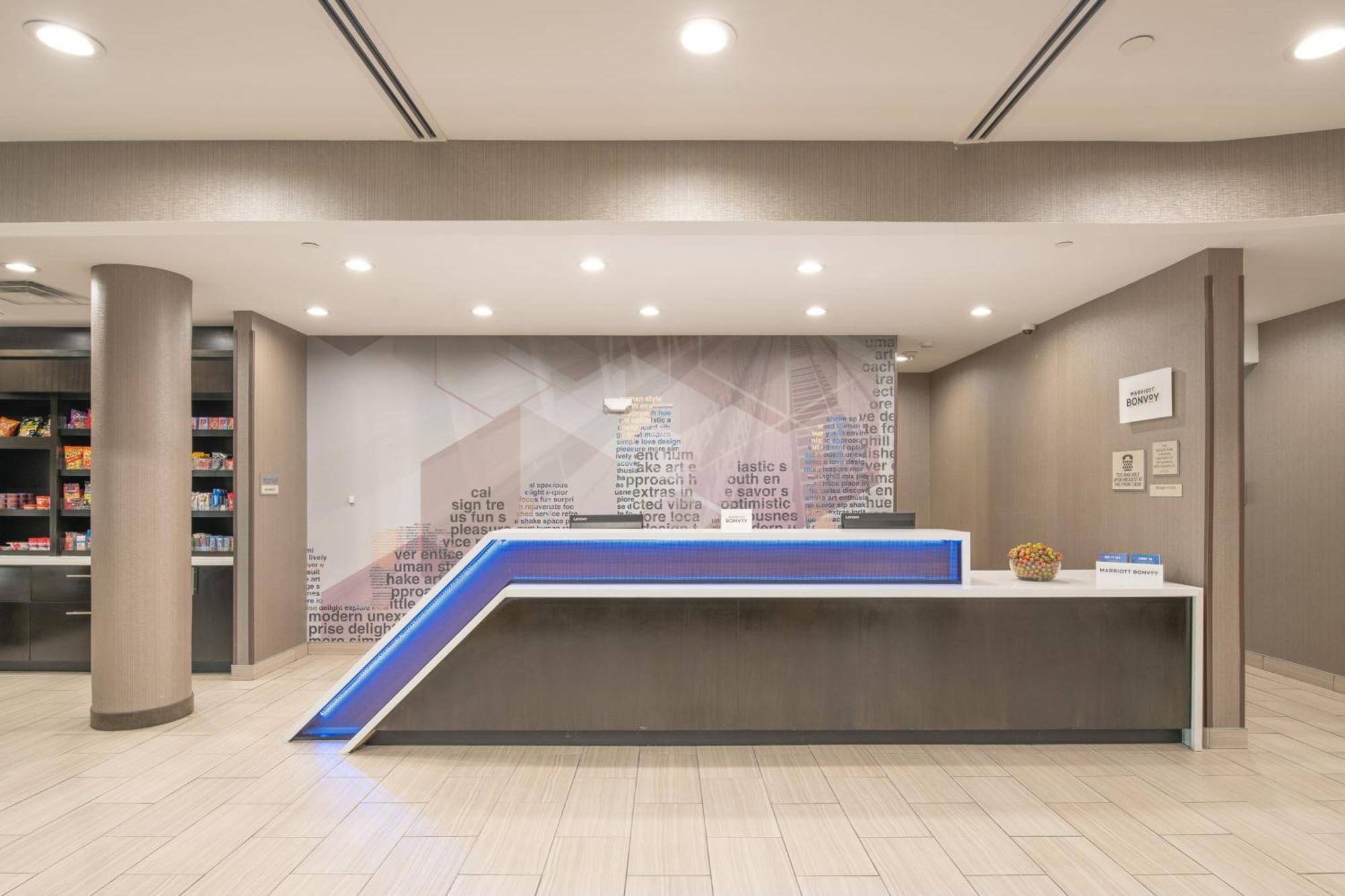 SpringHill Suites Dallas Central Expressway Exteriör bild